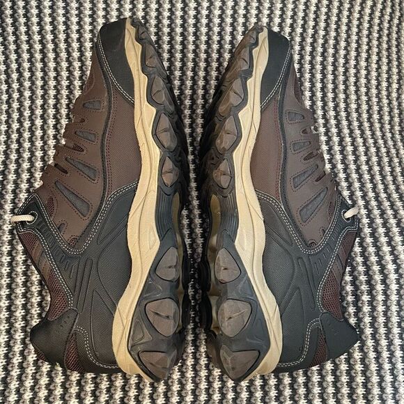 Skechers Brown and Black Athletic Shoes - Picture 6 of 11
